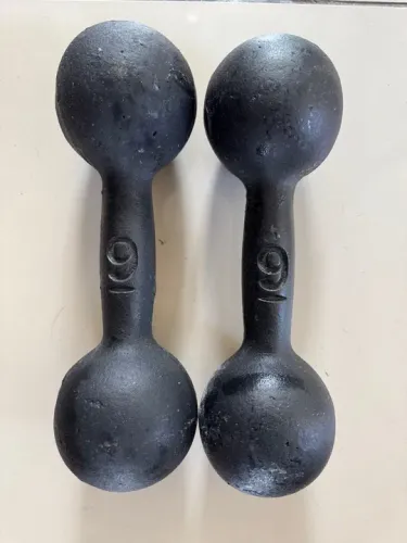 Par de Halteres de Ferro 9kg , 5kg , 3kg e 1kg