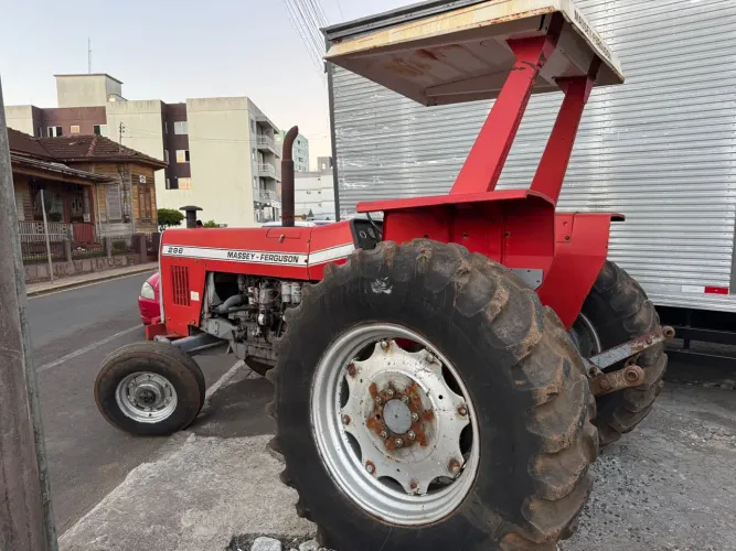 Trator Massey Fergusson 296 4x2