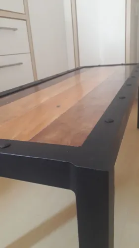 Mesa centro para sala feita artesanalmente