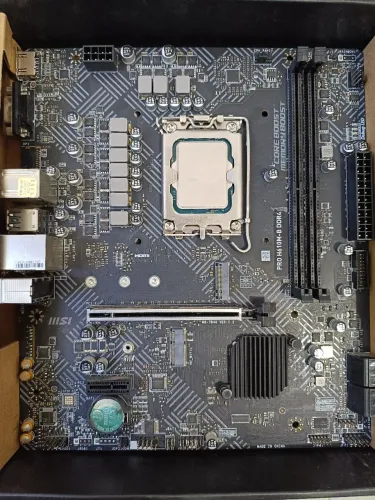 Core i3 12100f + MSI pro H610M-B DDR4