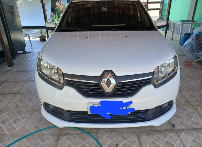 Renault Logan Expression Hi-flex 1.6 8V 4P 2015