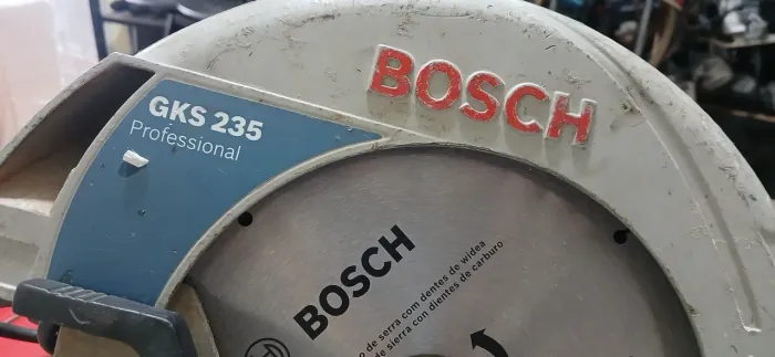 Serra Circular Bosch GKS 235 Profissional
