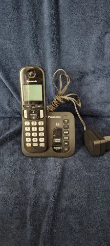 Telefone Sem Fio Panasonic Modelo KX-TGC220LB