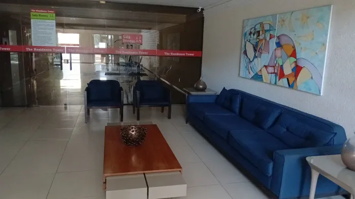 Aluga flat zona leste 