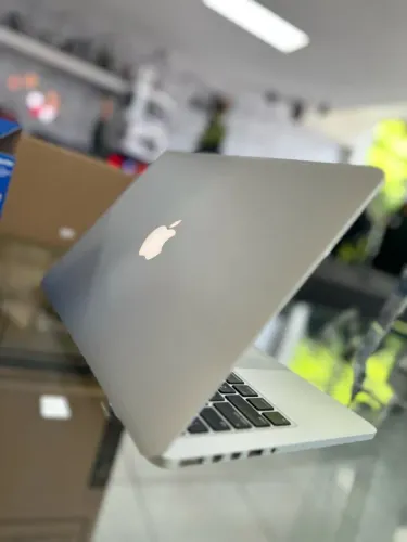 MacBook Pro 2014 A1502  Intel core i7 3.0Ghz Placa Intel Iris  8GB RAM  500GB 13"  SILVER