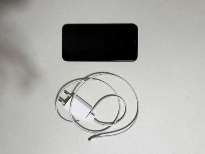 iPhone XS Max 256gb preto 