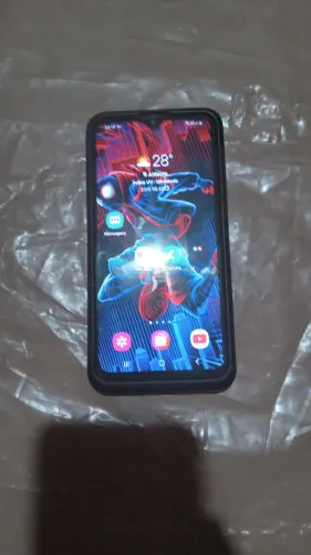 Samsung   A 10 s 32 ge azul está problema no botão  muito esta funcionando  nota fiscal