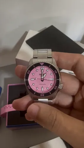 Seiko 5 Pink Panther - Pantera Cor de Rosa