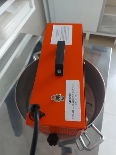 Masseira motorizada de 5kg compact print