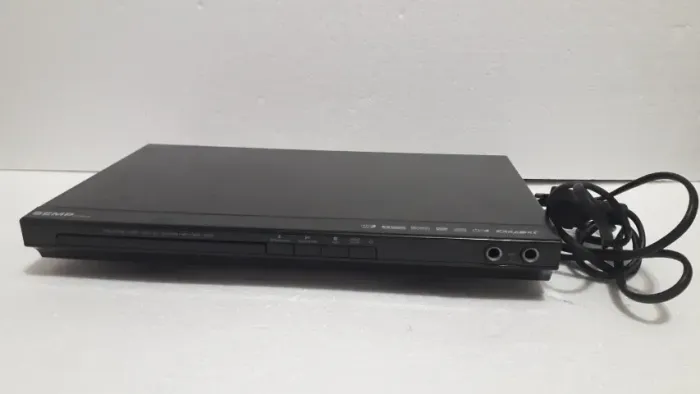 DVD Player Semp Karaokê SD-5091VK na cor preta. No Estado / para peças ou conserto
