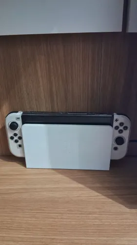 Nintendo Switch Oled com acessórios