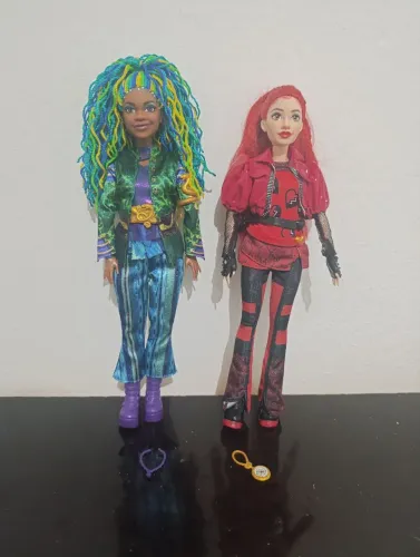 Bonecas Disney Descendentes