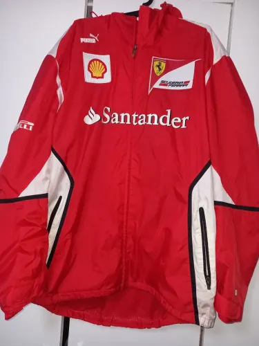 Blusa Ferrari Puma tamanho G usada
