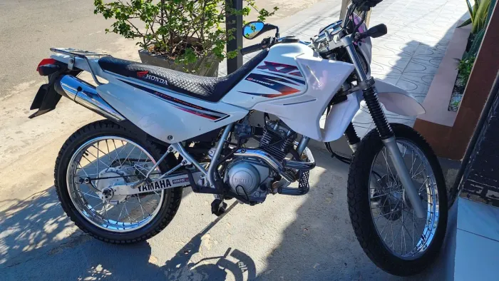 Xtz super conservada