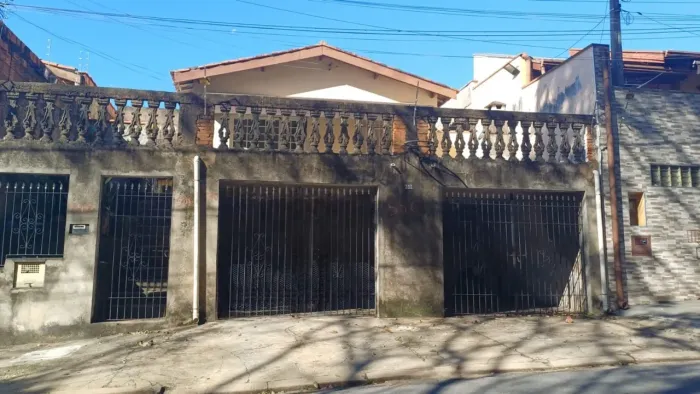 Casa para Venda em Campinas, Jardim Estoril, 2 dormitórios, 1 banheiro, 3 vagas