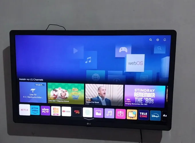 SMART TV 32" LG