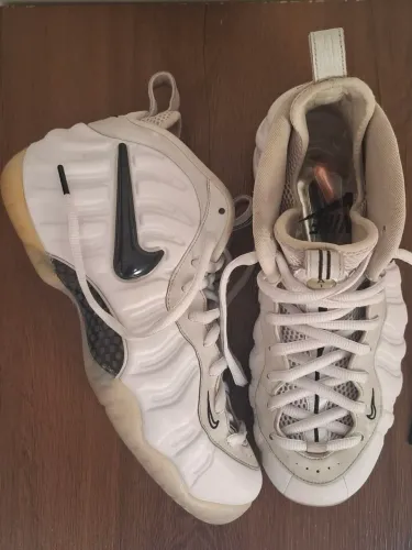 Nike Air Foamposite Pro All-Star - Tamanho 9.5 / BR 41 - Tênis Masculino