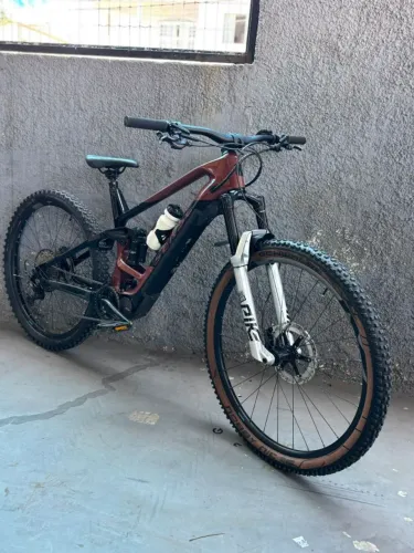 Bicicleta eletrica e-bike sense exalt e-trail carbon evo 2024