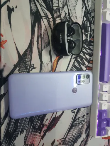 Vendo moto g30 e fone Bluetooth Lenovo o kit barato