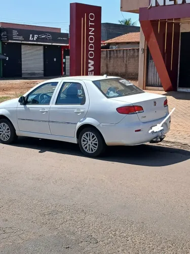 Fiat Siena EL 1.0 MPI Fire Flex 8V 4P 2014