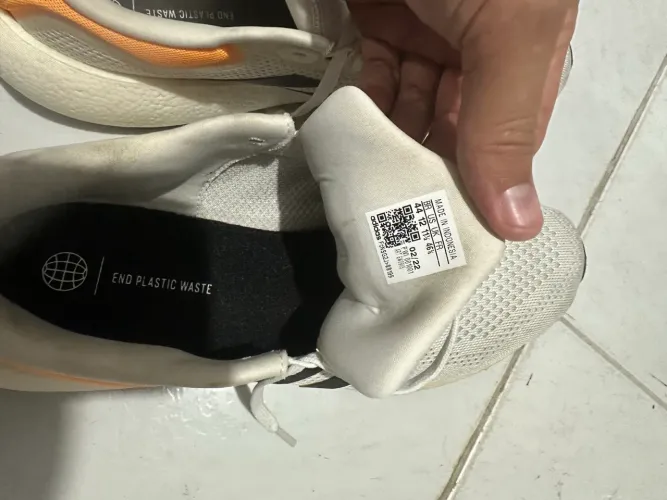 Adidas 44