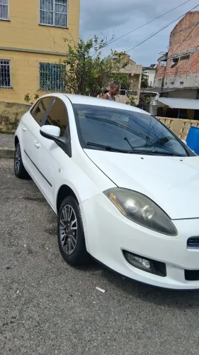 Fiat Bravo Essence 1.8 Flex 16V 5P 2012
