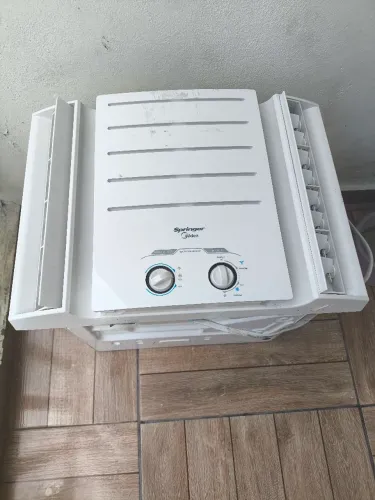 Ar Condicionado De Janela Springer Midea Mecânico, 7.500 Btu/h, 127V