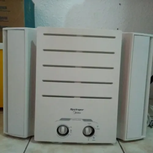 Ar Condicionado Janela Frio 7500BTUs Mecânico 127V (110V) Midea