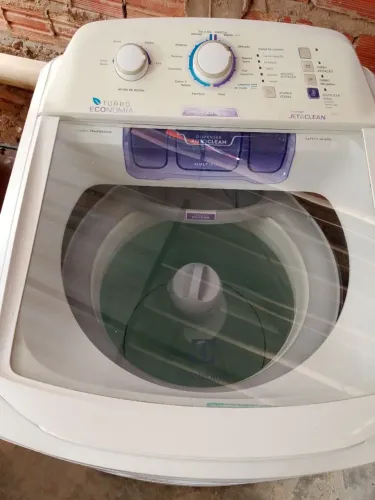 Máquina de lavar roupa 