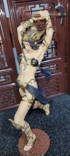 ACTION FIGURE MCFARLANE CONAN SERIES 1 BELIT A RAINHA DA COSTA NEGRA