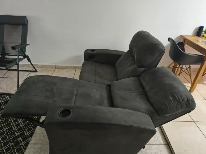Sofa reclinavel tipo cinema