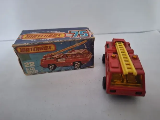 Carrinho Matchbox Antigo Blaze Buster