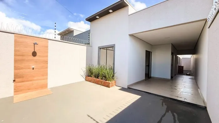 CASA À VENDA NA ALC SO 141 B - 1603 SUL PRÓXIMO AO MIRANTE DO LAGO | CONFORTO E ÓTIMA LOC