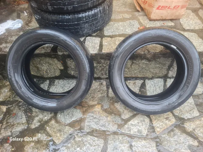 Pneu aro 15