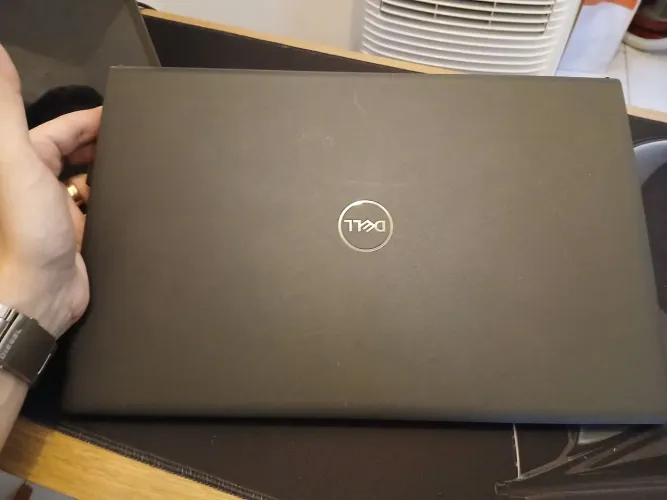 Dell Inspiron 3520 core i5 12th 256 ssd