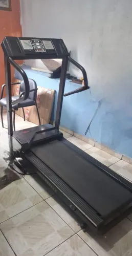 Esteira elétrica profissional (descrição)