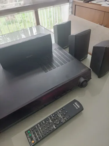 Dvd home theatre system dav tz-200 1 subwoofer sony