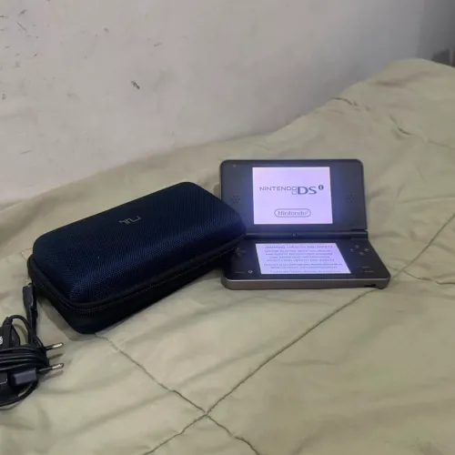 Nintendo DSI