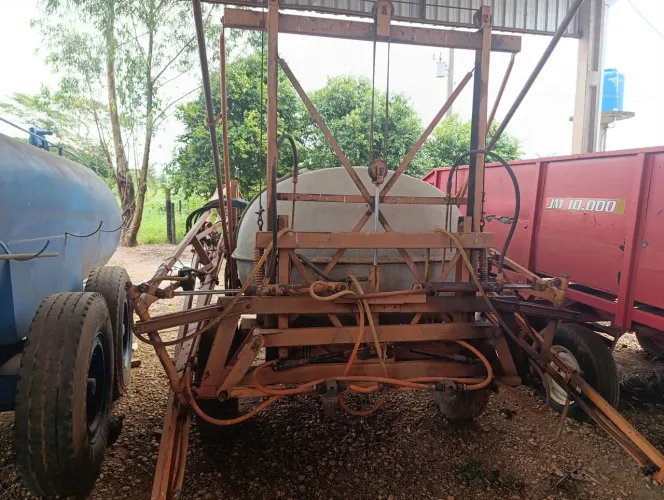 Pulverizador jacto