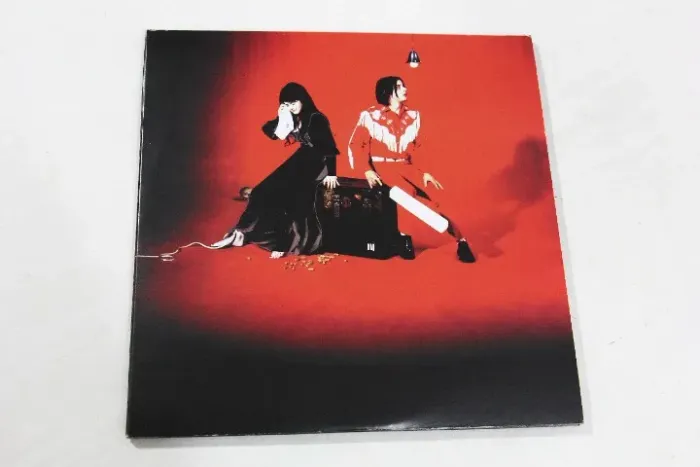 Álbum duplo Elephant em vinil importado da banda The white stripes