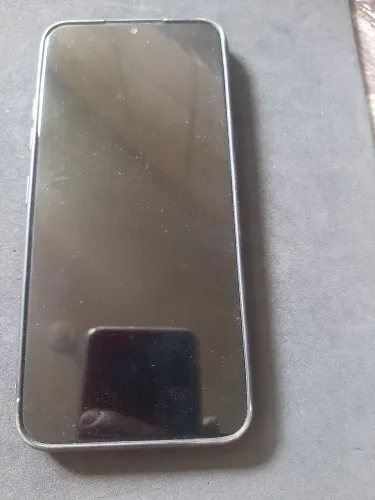 Vendo celular 32 g LG perfeito estado funcionando normal