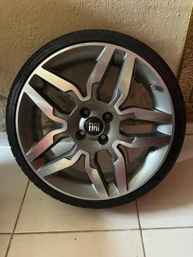Jogo de rodas Fiat
