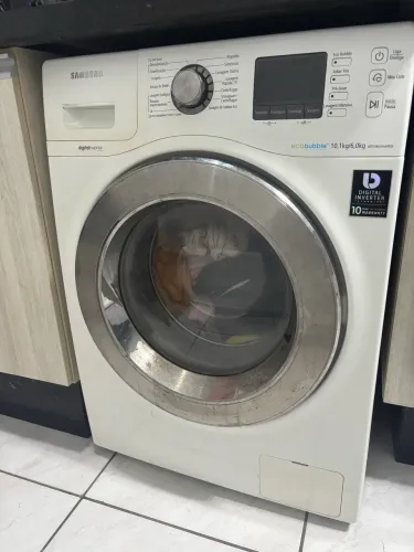 Lava e seca Samsung