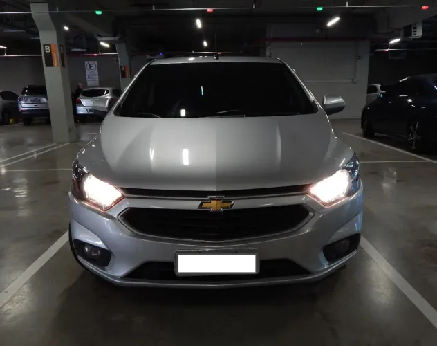 Chevrolet Onix Hatch LT 1.0 8V Flex Mec. 4P 2018