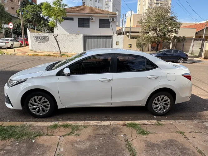 Toyota Corolla GLI 1.8 Flex 16V Aut. 2018