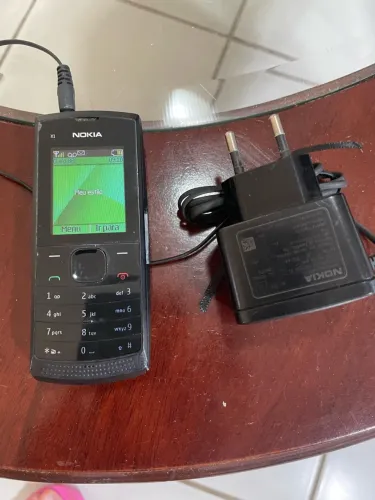 Celular Nokia para chamadas e SMS. Em perfeito estado. Sem defeitos.