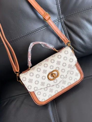 Bolsa Feminina de ombro Premium / Confecção Luxo