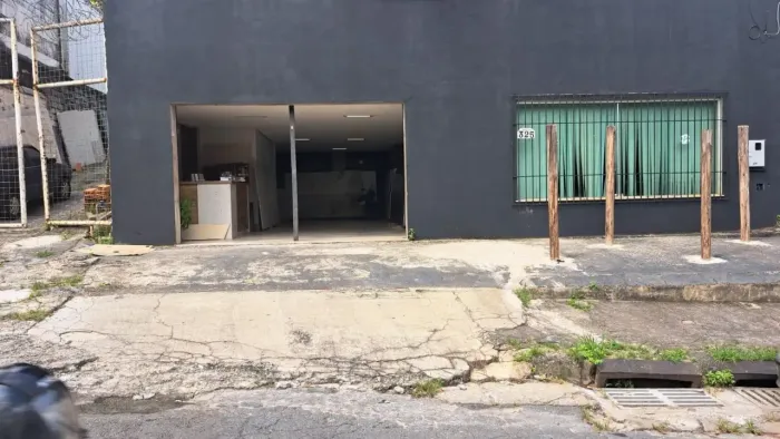 Prédio à venda, Nova Granada - Belo Horizonte/MG