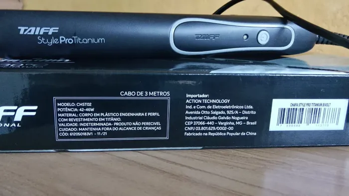 Vendo chapinha de cabelo profissional nova