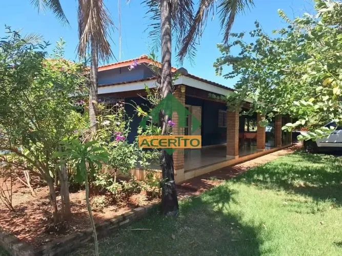 Rancho com 3 dormitórios à venda, 230 m² por R$ 400.000,00 - Vila Mendonça - Araçatuba/SP